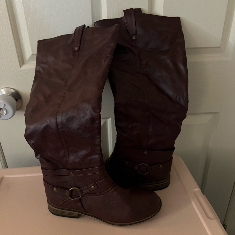 Stylish Over the Knee Boots in Rich Burgundy